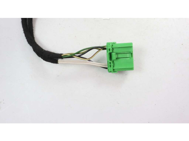 Зеркало электрическое        Volvo V70  2005 - 2008 года   