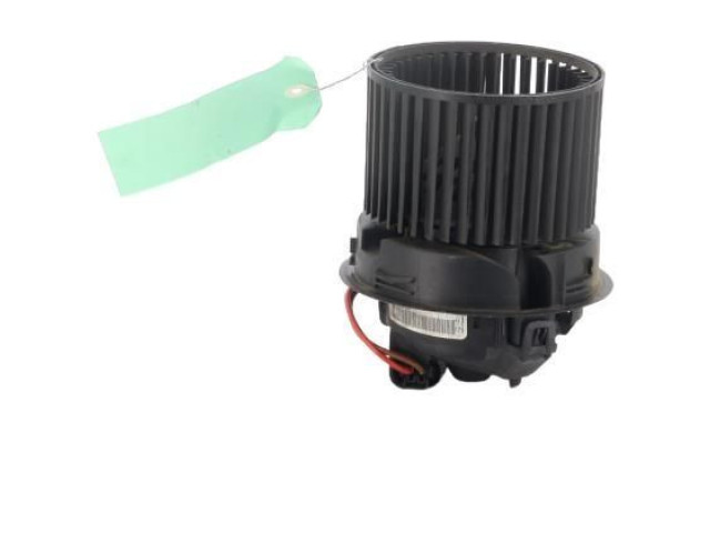 Вентилятор печки 272107379R Dacia Sandero