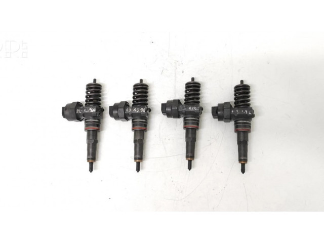 Vstřikovač 038130073J Audi A3 S3 8L pro naftový motor 1.9