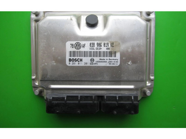 Блок управления двигателем Блок управления 038906019KE, 0281011201 Skoda Superb B5 (3U)