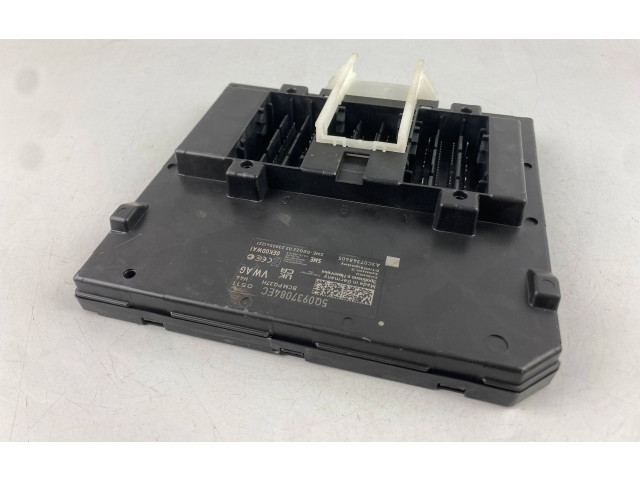 Другие блоки управления / модули 5Q0937084EC Skoda Superb B8 (3V)