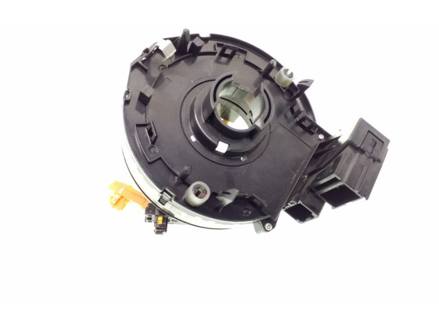 Подрулевой шлейф SRS    Toyota Corolla Verso E121