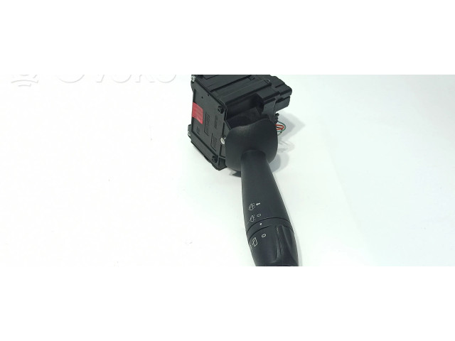 Переключатель дворников 8201196345 Renault Twingo III