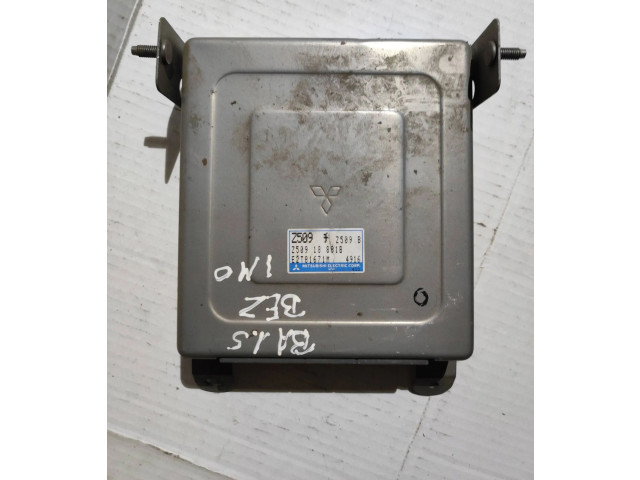 Блок управления двигателя Z50910881B   Mazda 323