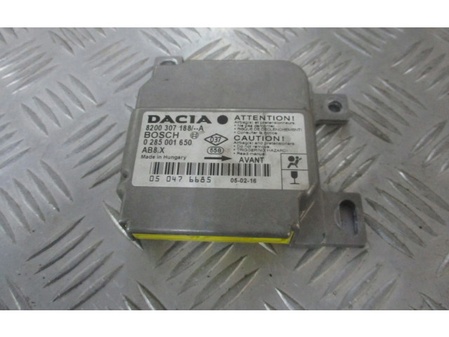 Блок управления надувных подушек 8200769221 Dacia Logan I