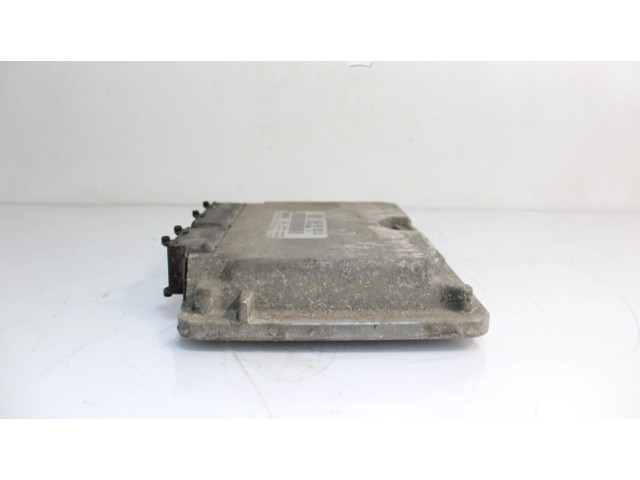 Блок управления двигателем Блок управления 0261206144   Skoda Octavia Mk1 (1U)