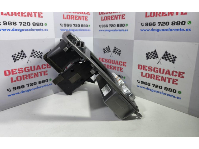 Блок управления климат-контролем 5037223594   Subaru Forester SG