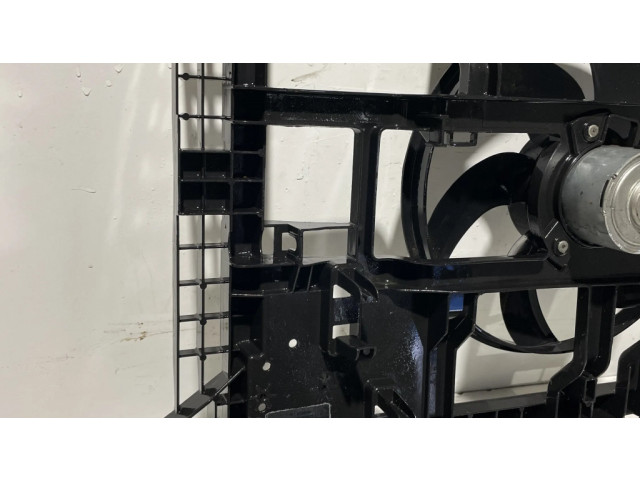 Вентилятор радиатора 214813635R Dacia Duster