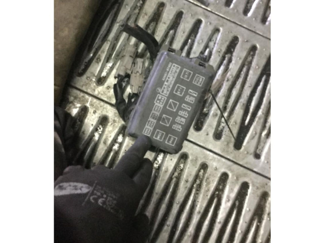 Блок предохранителей Daihatsu Terios