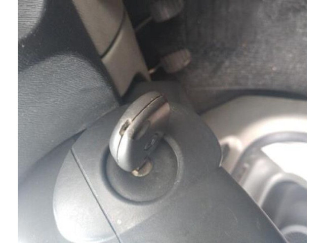 Блок управления климат-контролем 7701067954 Renault Twingo II