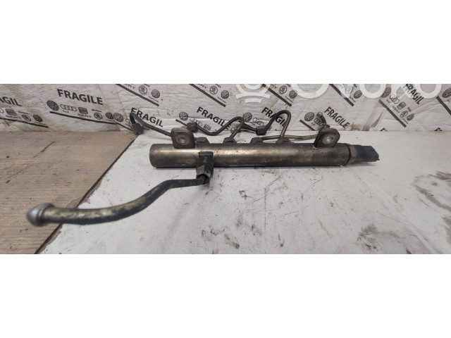 Топливная рампа 0445214058 Alfa Romeo GT