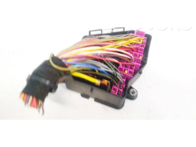 Блок предохранителей 8D1941824, 8D1941824 Audi A6 S6 C5 4B