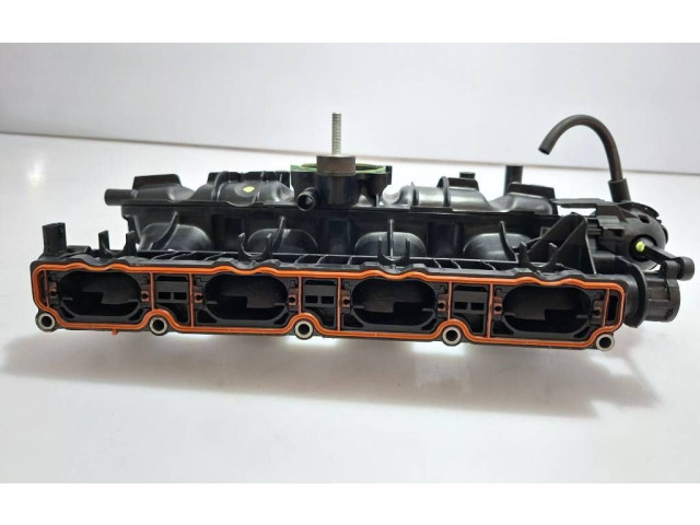 Всасывающий коллектор 06H133185AE, 07L907386 Audi Q5 SQ5