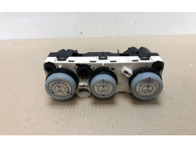 Блок управления климат-контролем PMN164569, 69667016   Mitsubishi Colt