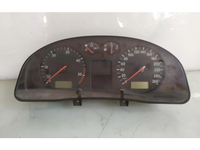 Панель приборов 3B0920822AXVDO   Volkswagen PASSAT       