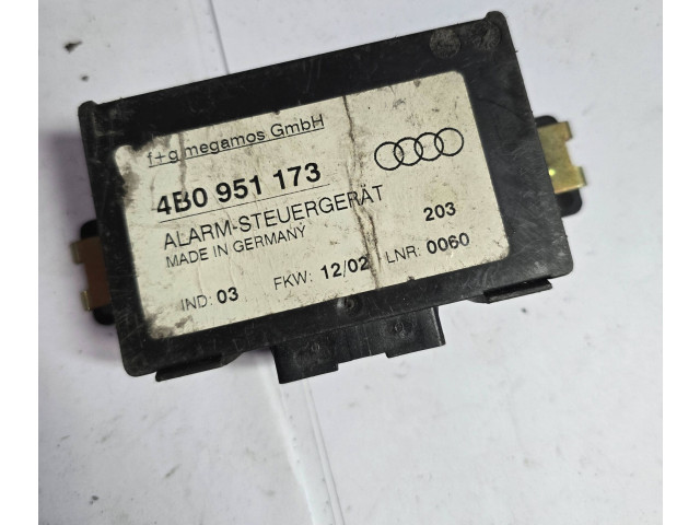 Блок управления сигнализации    4B0951173   Audi A6 S6 C5 4B
