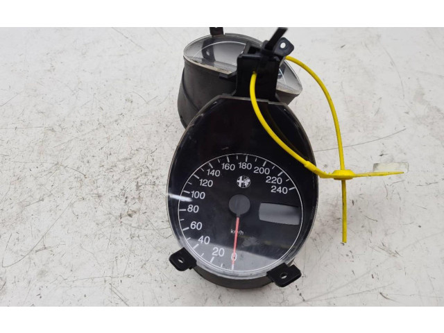 Панель приборов 6850840010A Alfa Romeo 166