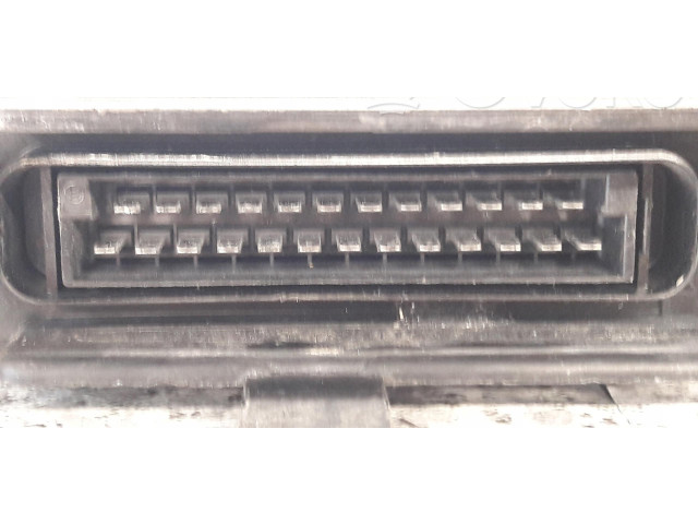 Блок управления 0280000587   Saab 9000 CS