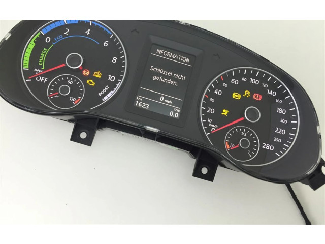 Спидометр (приборный щиток) 5C6920870D Volkswagen Jetta VI