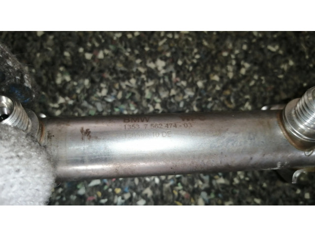 Топливная рампа 7562474, 7537319   BMW 1 E81 E87 2.0 