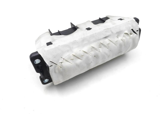 Блок предохранителей  1T0880204G, 34111599B   Volkswagen Touran II    