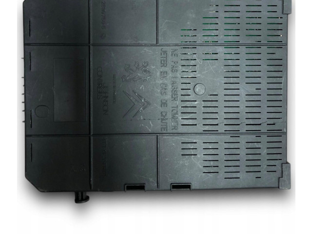 Pojistková skříňka Citroen Berlingo 2021