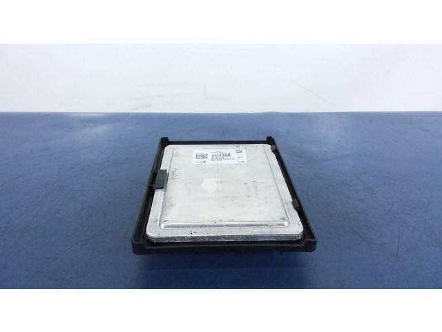 Блок управления двигателем ECU