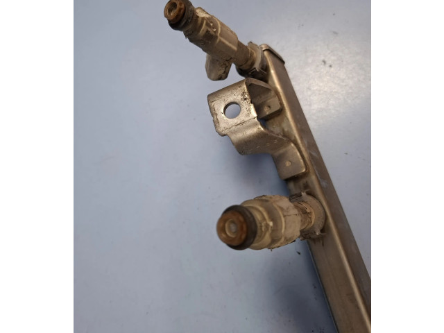 Топливная рампа 4M5G9D280DB, L81113150A   Volvo V50  