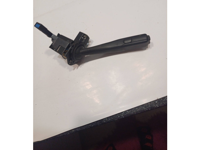 Ручка стеклоочистителей 1K0953519A, 01203506 Volkswagen Caddy