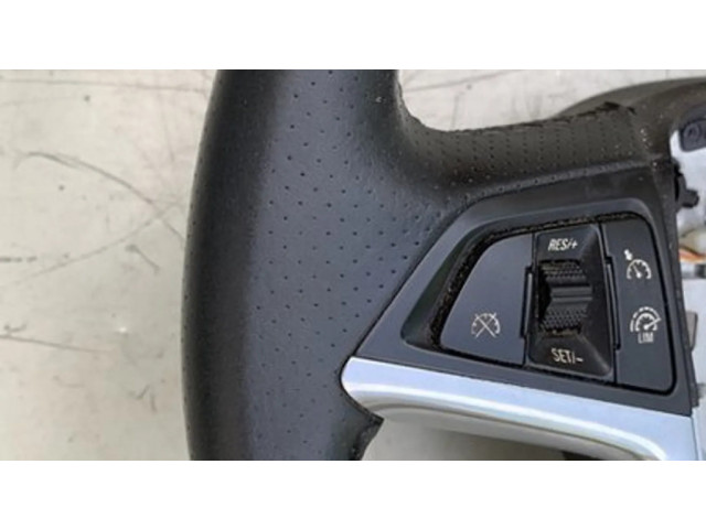 Volant Opel Astra J 2012 13351028