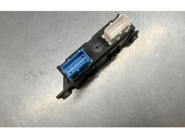 Блок комфорта 9800162780, 29188985 Citroen C4 II Picasso