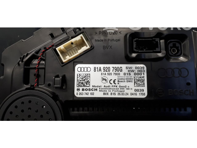 Панель приборов 81a920790g Audi Q2 -