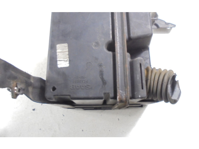 Блок предохранителей  5243290, 5243290   Saab 9-5    