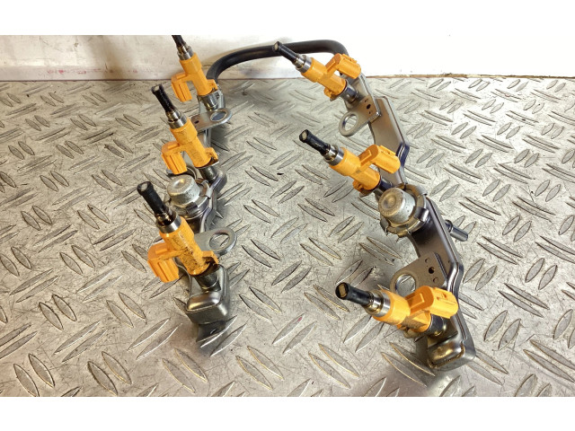 Vstřikovač 2327031120, 2325031140 Lexus GS 250 350 300H 450H