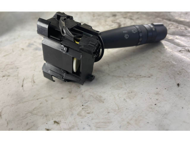 Ручка стеклоочистителей