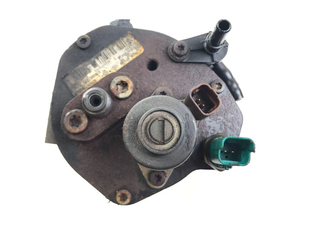 Топливный насос