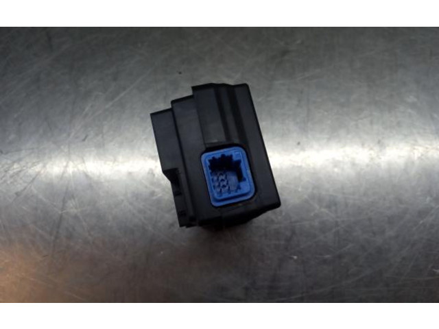 Блок комфорта 407211095R   Renault Trafic III (X82)   