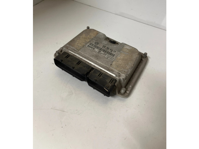 Блок управления двигателя 038906012CM, 28SA4624 Volkswagen Lupo