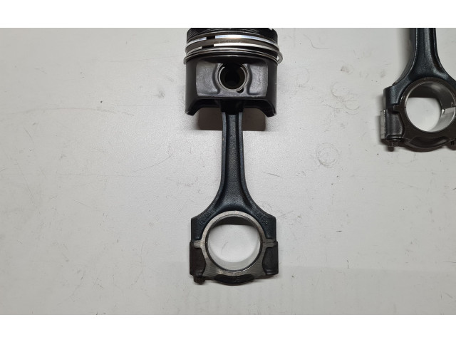  Поршень с шатуном OM606 87L32, OM606  Mercedes-Benz E W210  