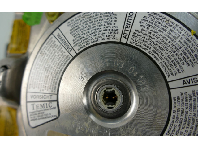 Надувная подушка для руля    Audi A8 S8 D2 4D       