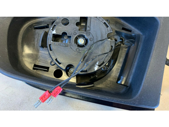 Пластиковая отделка зеркала