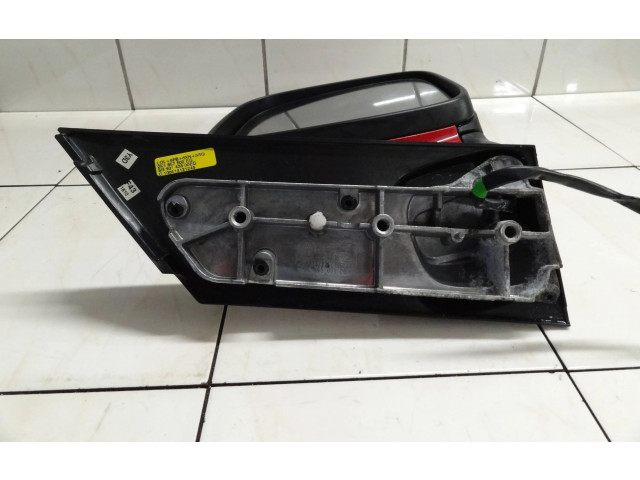 Zpětné zrcátko  Volkswagen Caddy 2010    