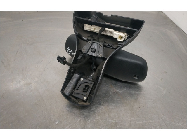 Зеркало (механическое) Alfa Romeo Giulietta - года