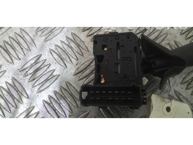 Ручка стеклоочистителей 6001551358 Dacia Logan I