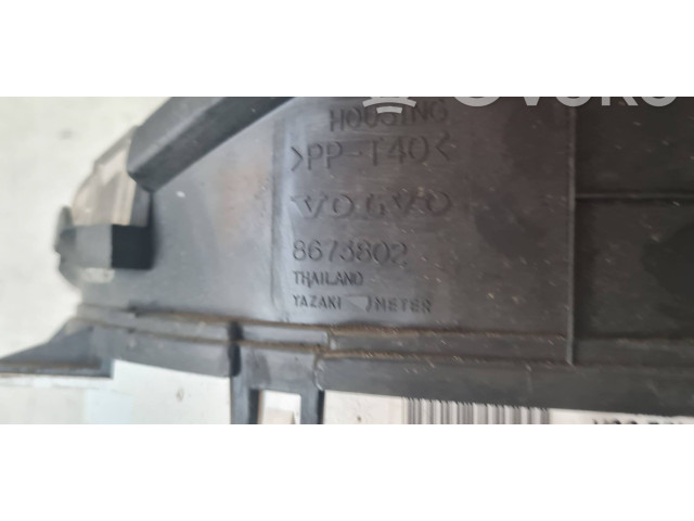 Панель приборов 30682277, 8602885 Volvo S60