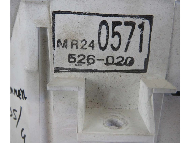 Панель приборов MR240571 Mitsubishi Space Runner