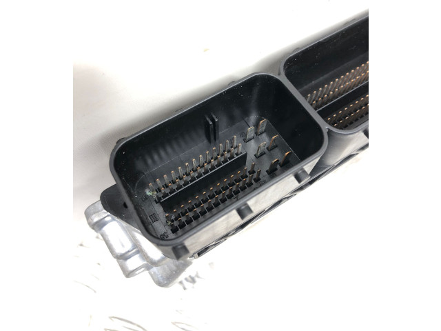 Řídící jednotka 7799856, 1039S11317 BMW 5 E60 E61 2006