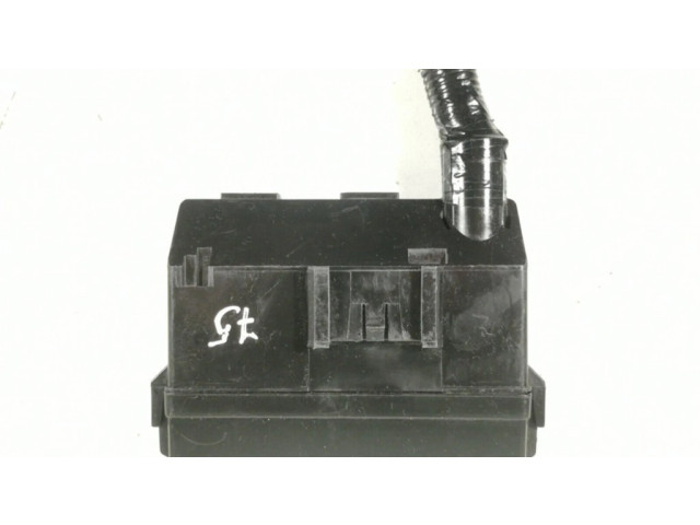 Pojistková skříňka CD300 Nissan 350Z 2004