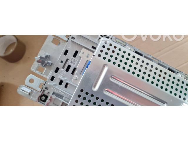 Дисплей 83A919604D Audi Q3 F3