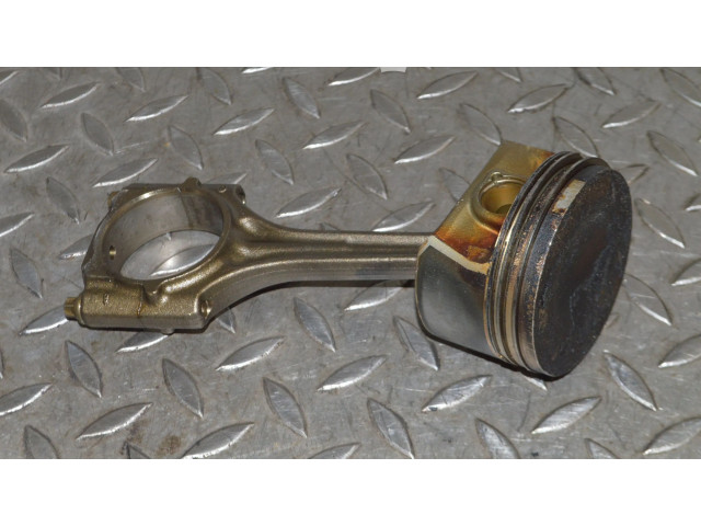 Поршень 06DD Audi A6 S6 C6 4F